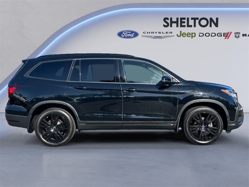 2022 Honda Pilot Black Edition photo 6