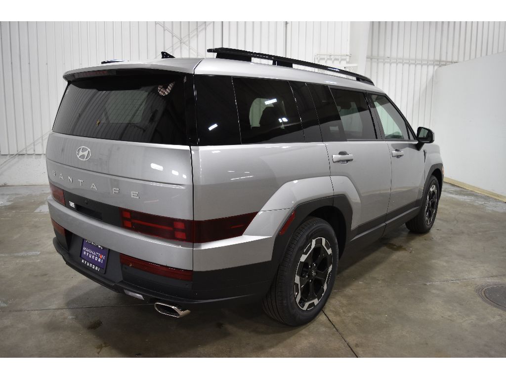 2025 Hyundai Santa Fe SEL photo 4