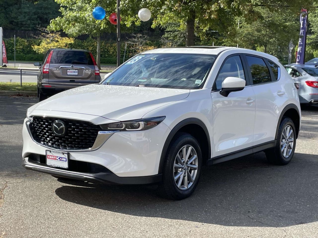 2023 Mazda CX-5 2.5 S Preferred photo 3