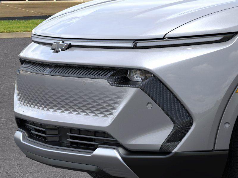 2025 Chevrolet Equinox EV 1LT photo 9