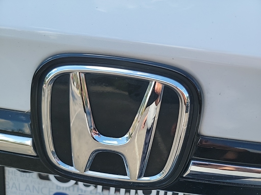 2023 Honda Odyssey Elite photo 2