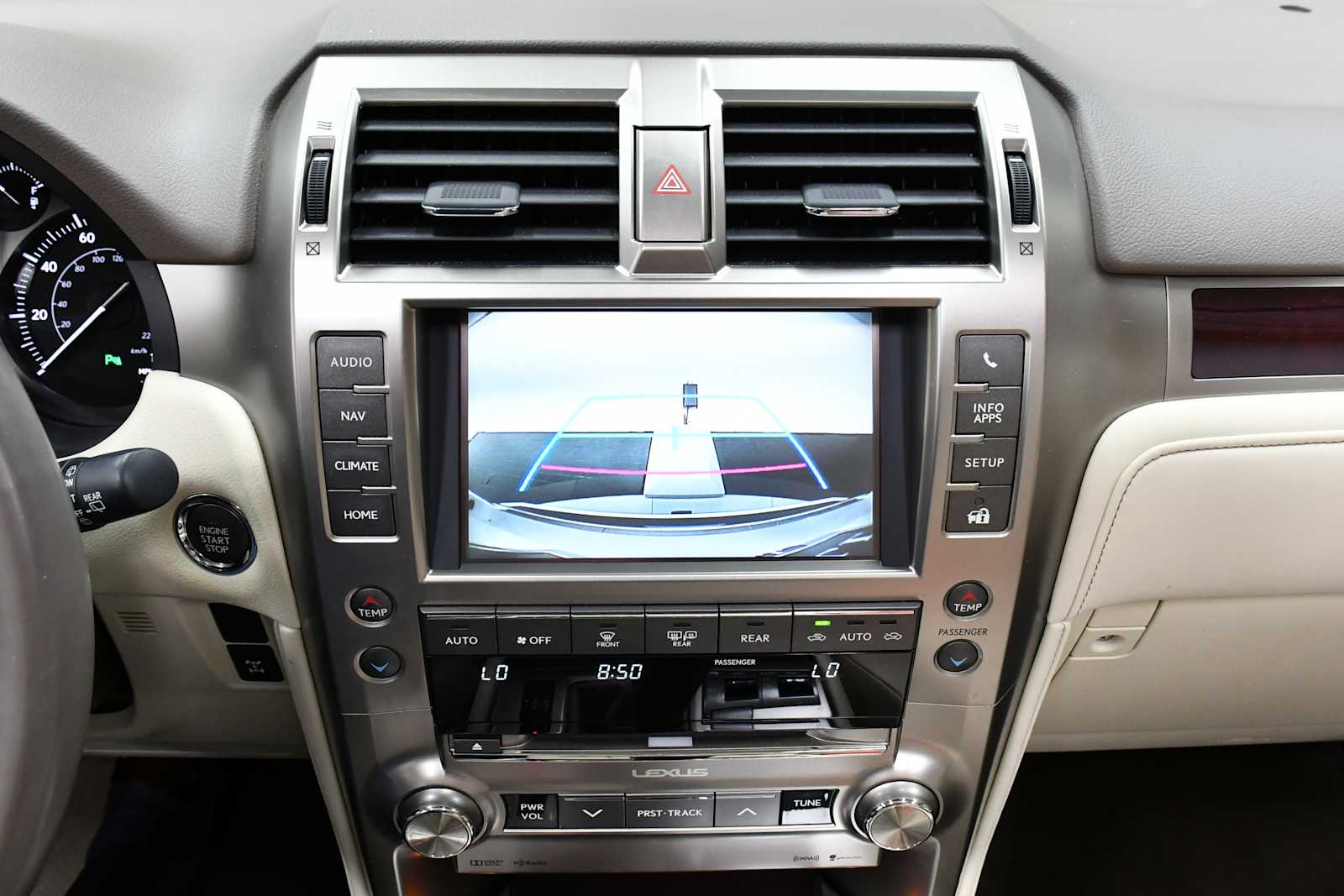 2019 Lexus GX 460 Premium photo 17
