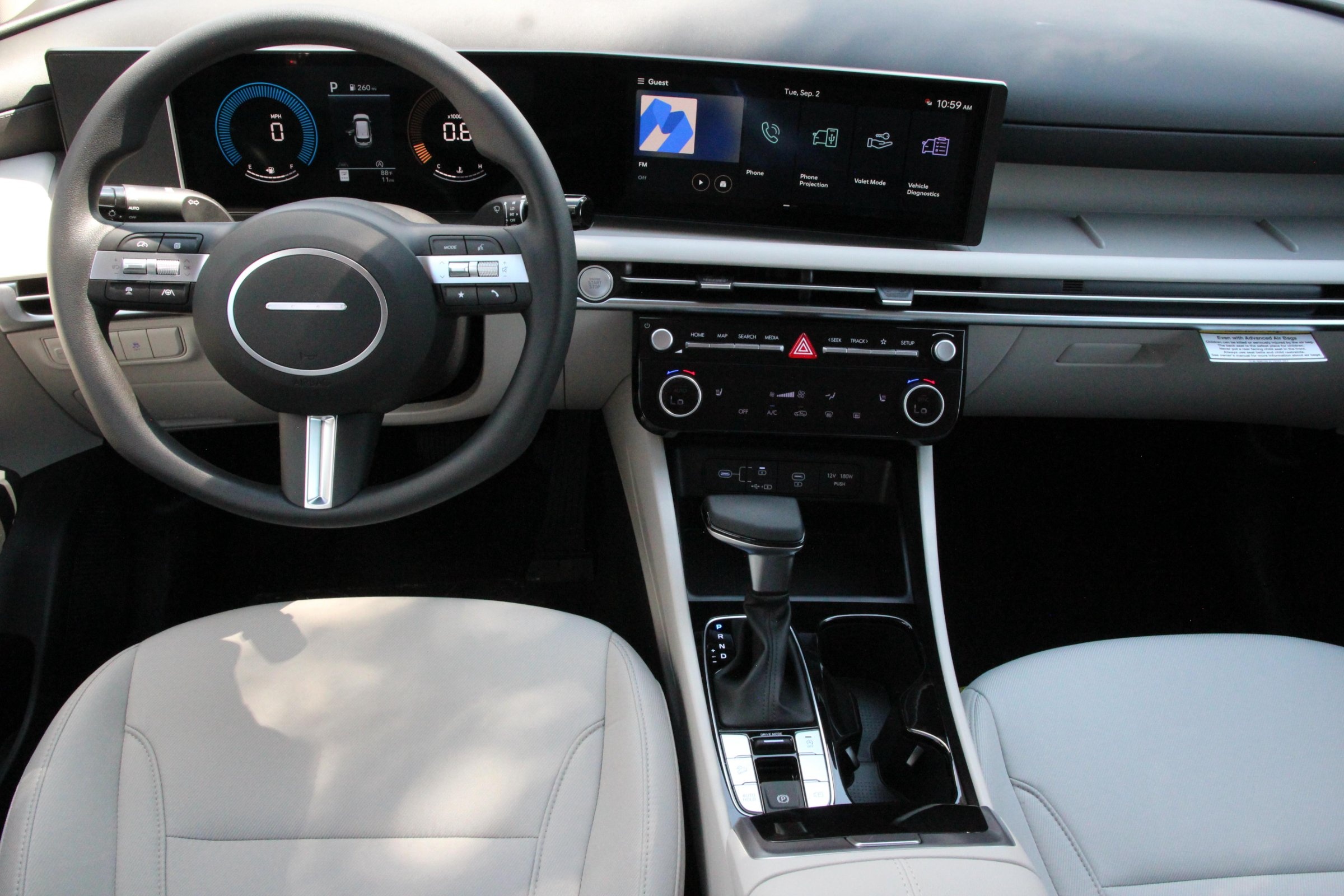 2026 Hyundai Tucson SEL photo 14