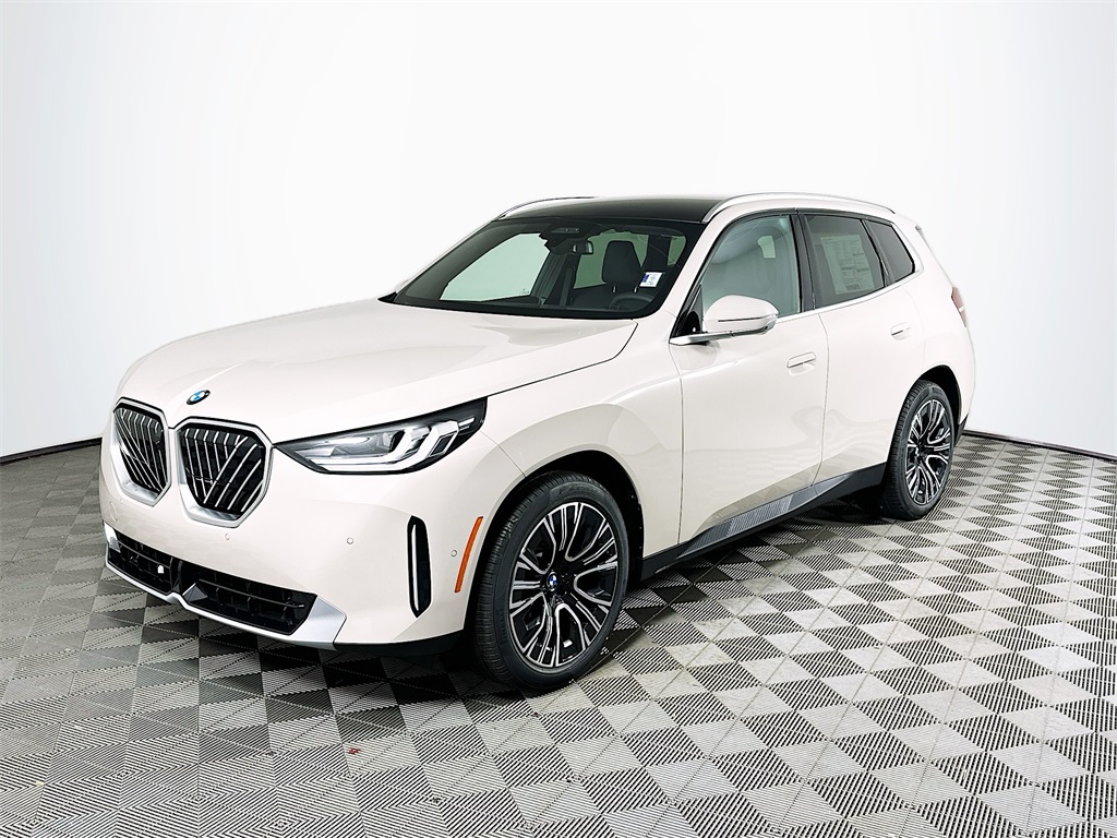 2026 BMW X3 30's photo