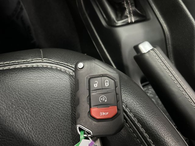 2022 Jeep Wrangler Unlimited Sahara 4xe photo 25