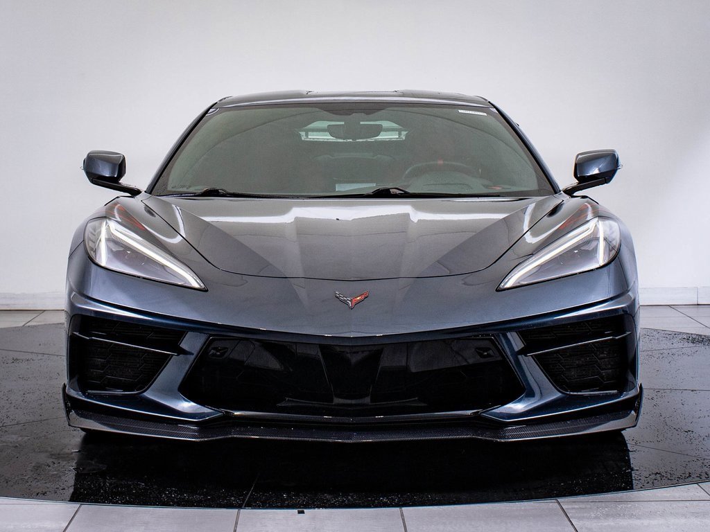 2021 Chevrolet Corvette Stingray photo 2
