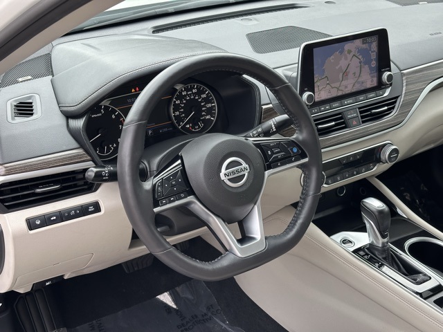 2022 Nissan Altima 2.5 SL photo 12