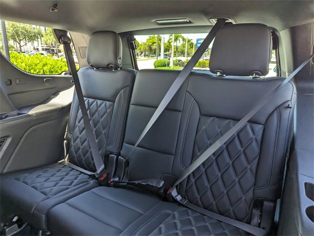 2025 Chevrolet Tahoe LS photo 8