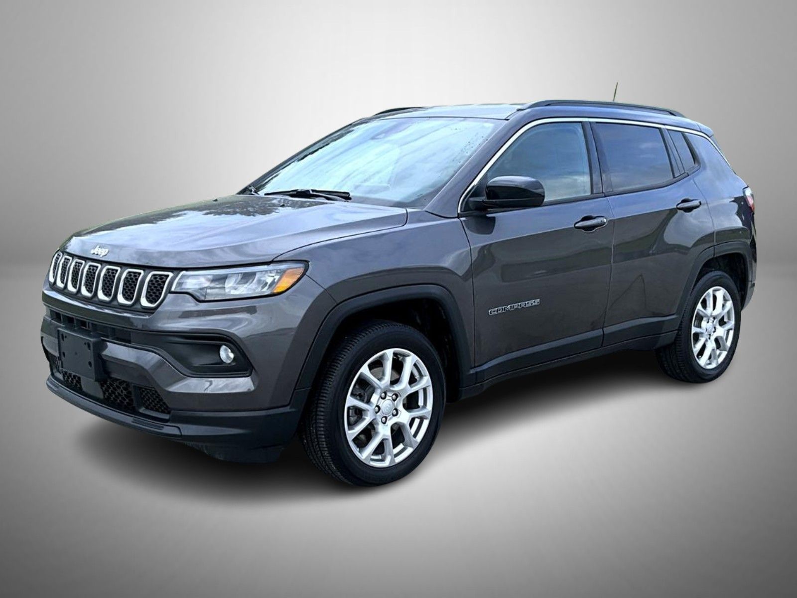 2023 Jeep Compass Latitude Lux's photo