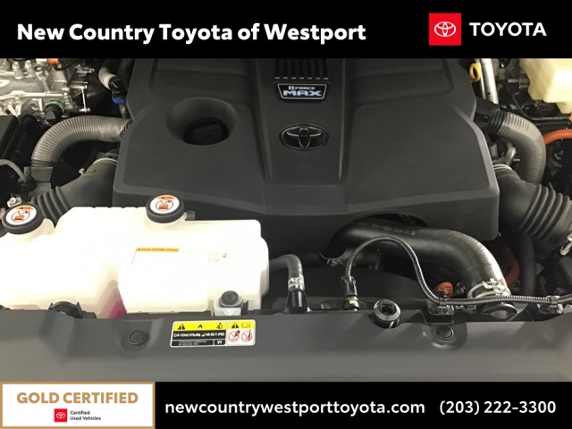 2024 Toyota Sequoia Capstone photo 18