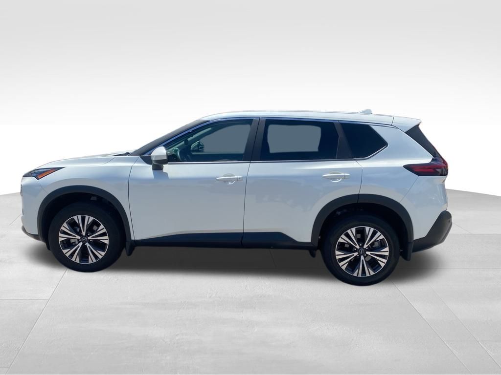 2023 Nissan Rogue SV photo 3