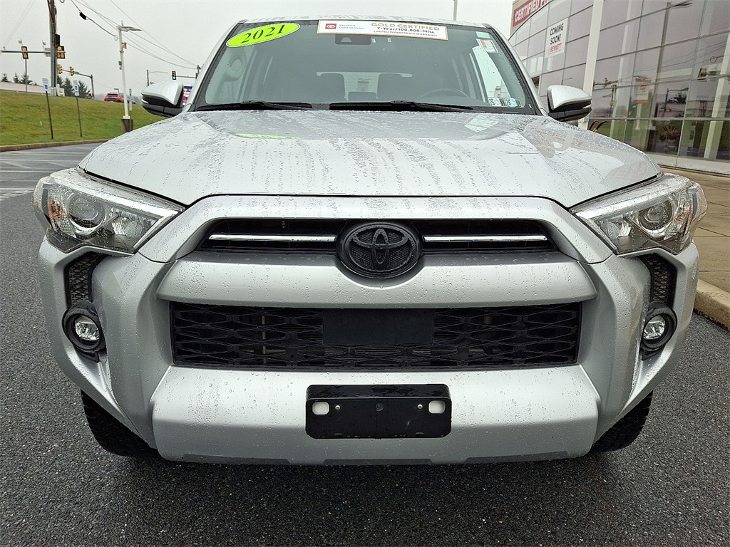 2021 Toyota 4Runner SR5 Premium photo 2