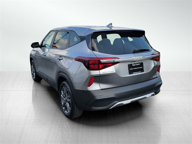 2023 Kia Seltos LX photo 5