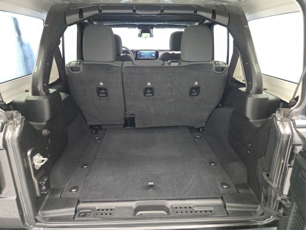 2024 Jeep Wrangler Sport S photo 17