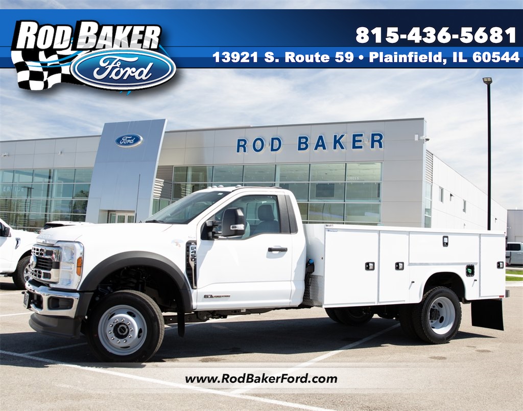 2024 Ford F-450 Super Duty Chassis Cab XL's photo