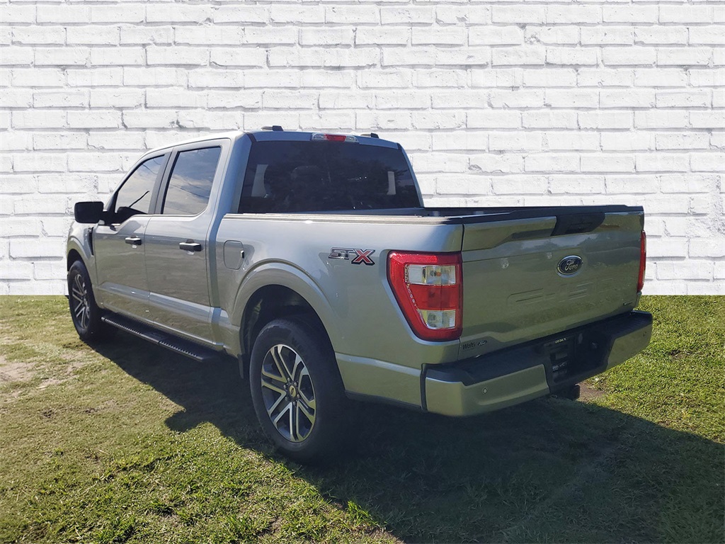 2023 Ford F-150 XL photo 3