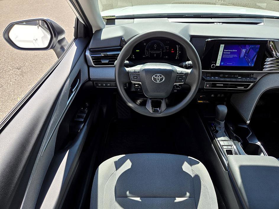 2025 Toyota Camry LE photo 10