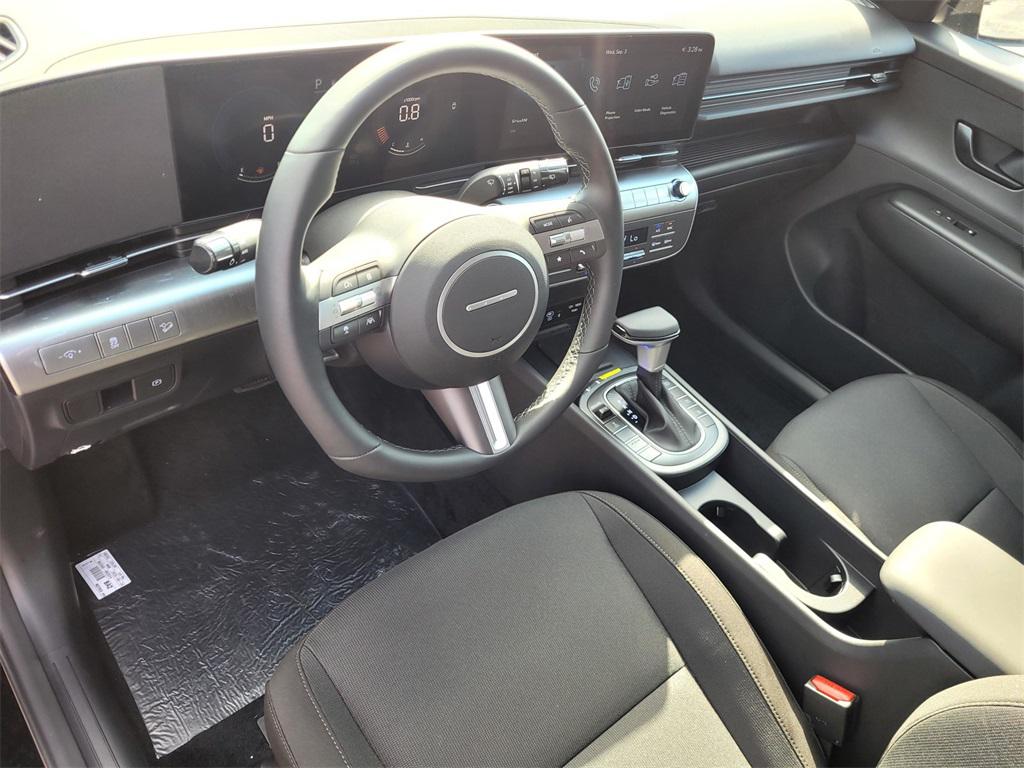 2026 Hyundai Kona SEL photo 12