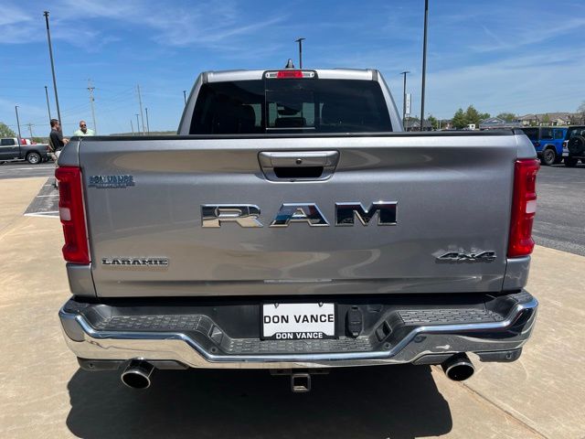 2025 Ram 1500 Laramie photo 4