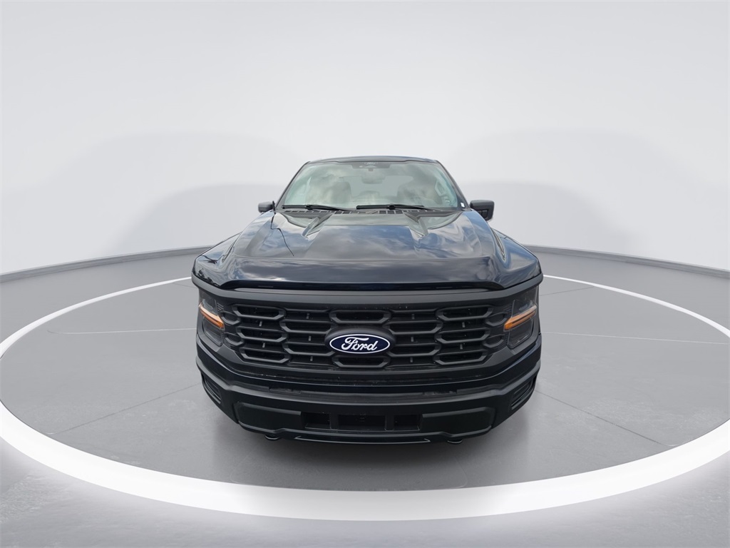 2025 Ford F-150 XL photo 3
