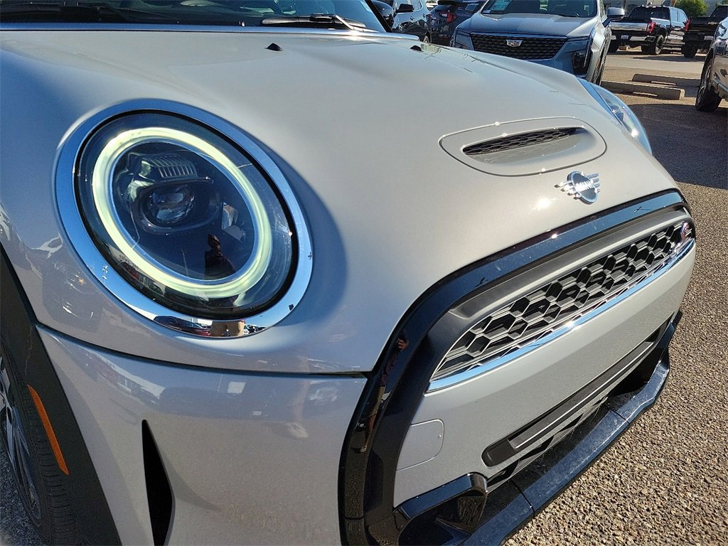 2022 Mini Cooper 2 Door Hardtop S photo 13