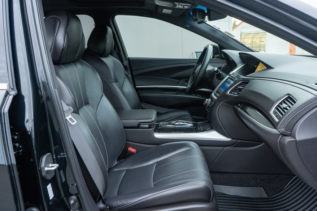 2020 Acura RLX Sport Hybrid Advance photo 20