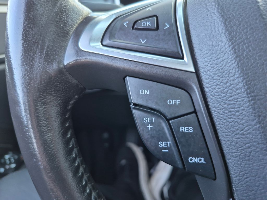 2015 Ford Fusion Energi Titanium photo 19