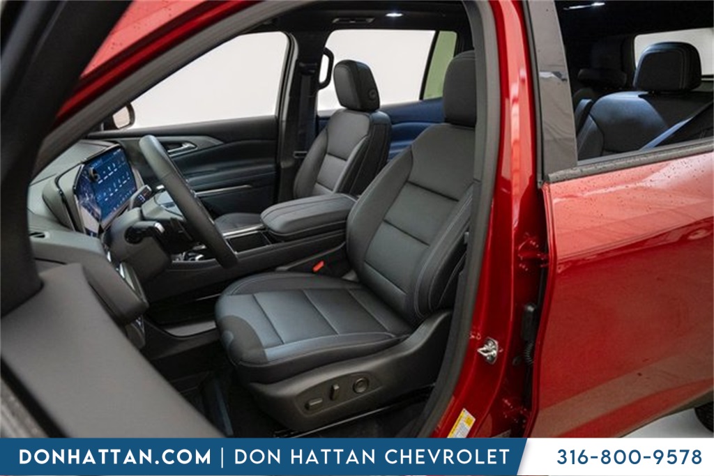 2026 Chevrolet Traverse photo 4