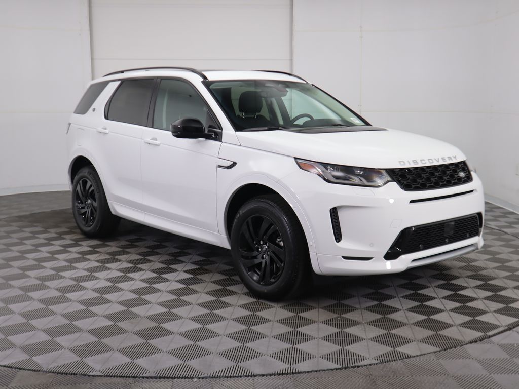 2024 Land Rover Discovery Sport S photo 3