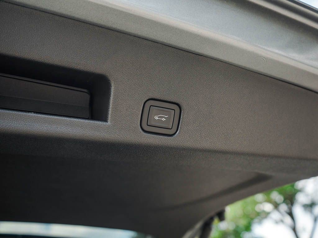 2026 Gmc Acadia Elevation photo 7