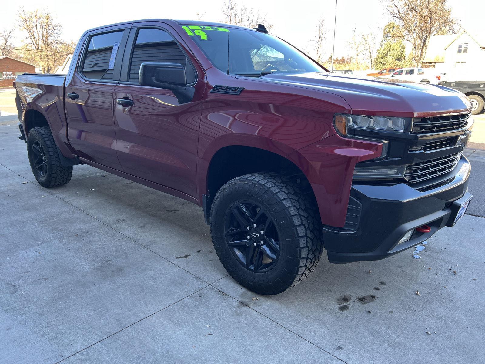 2019 Chevrolet Silverado 1500 LT Trail Boss photo 3