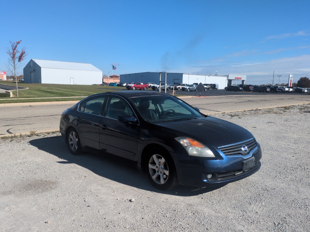 2009 Nissan Altima 2.5 SL photo 3