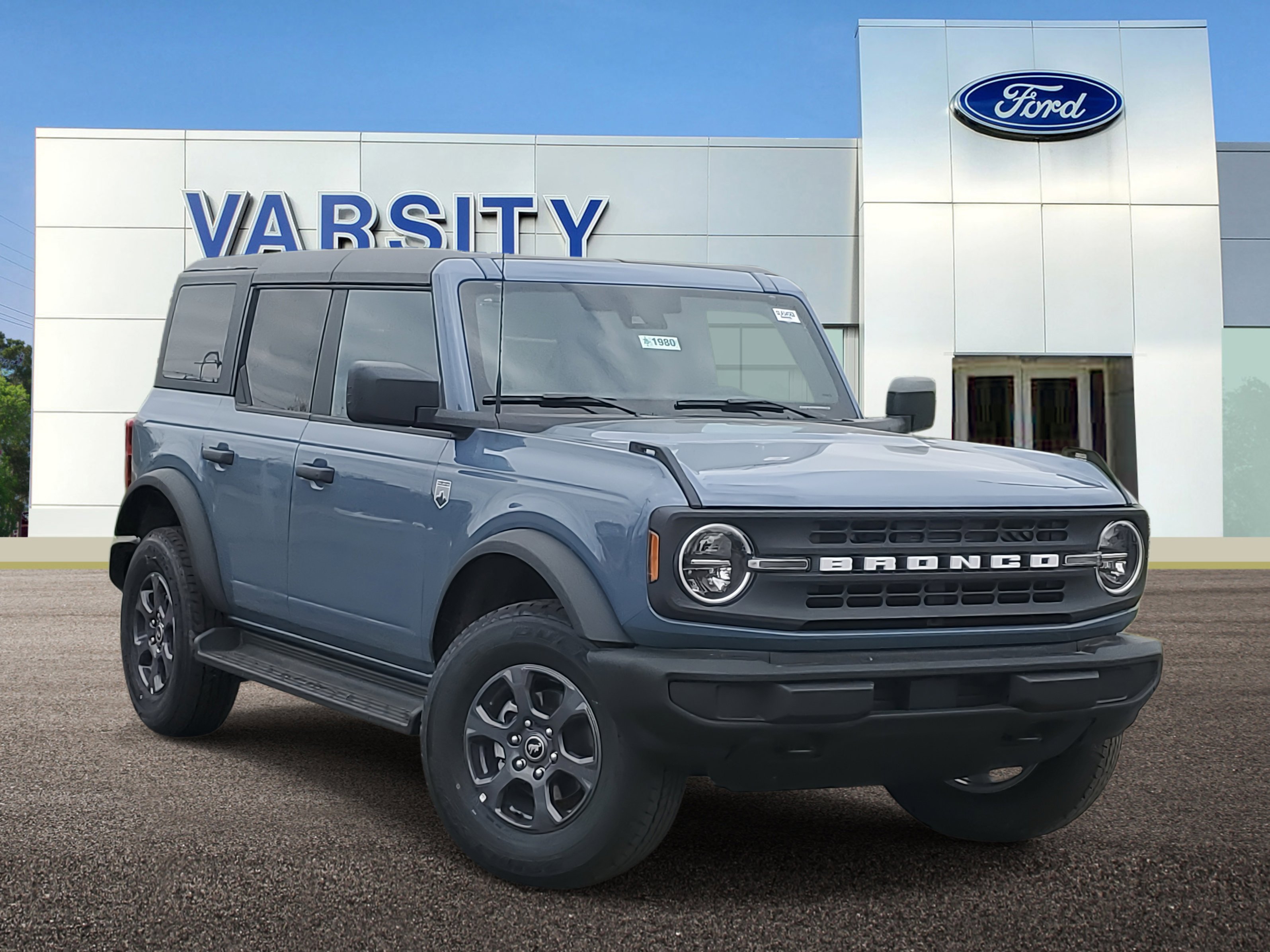 2025 Ford Bronco 4-Door Big Bend's photo