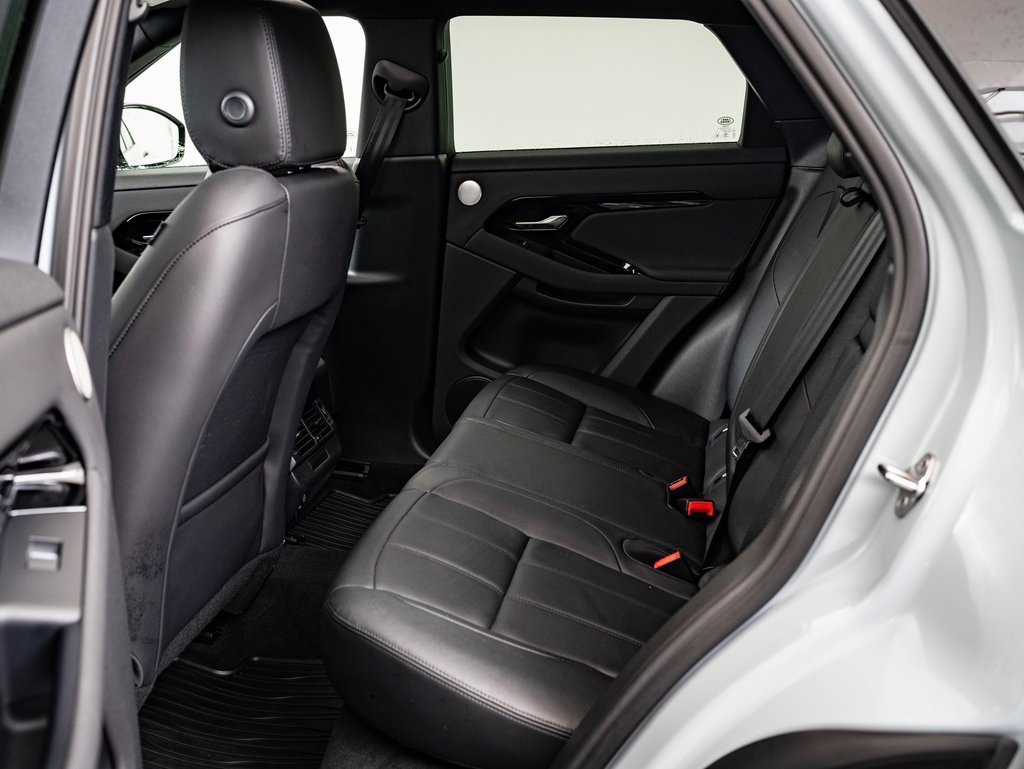 2024 Land Rover Range Rover Evoque Dynamic SE photo 29