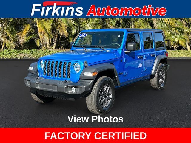 2024 Jeep Wrangler 4-Door Sport S's photo