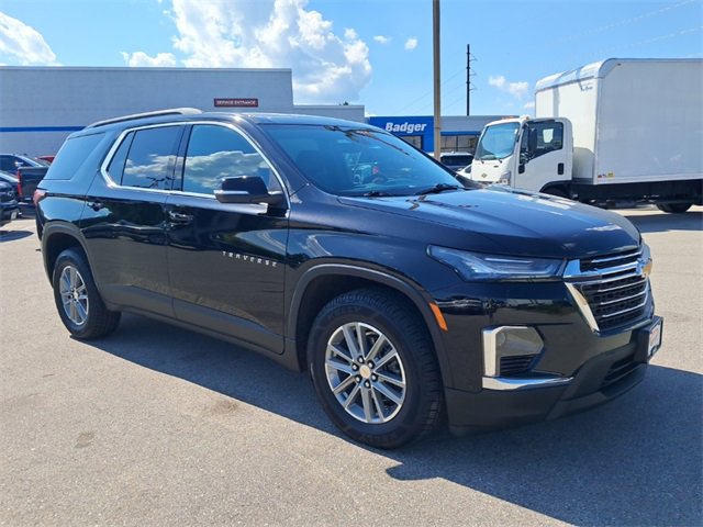2023 Chevrolet Traverse Cloth photo 2