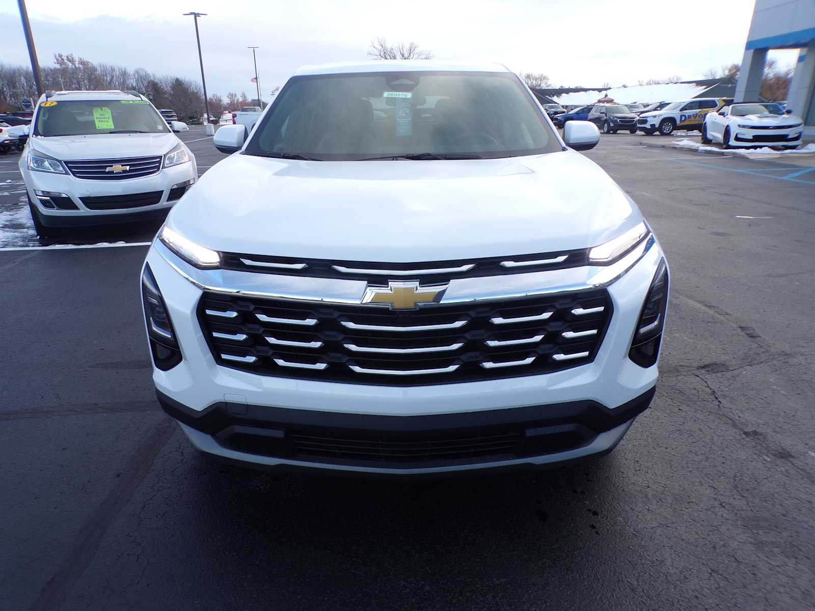 2026 Chevrolet Equinox LT photo 4