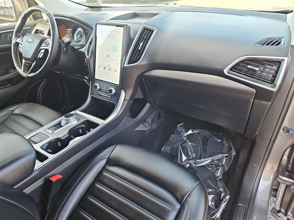 2023 Ford Edge SEL photo 31