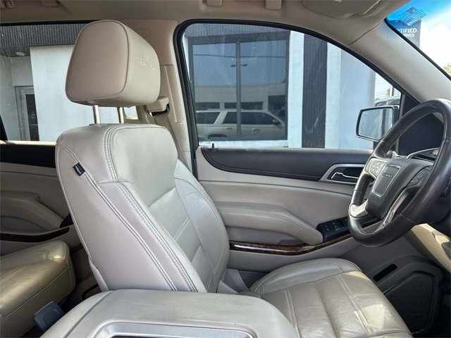 2016 Gmc Yukon Denali photo 11