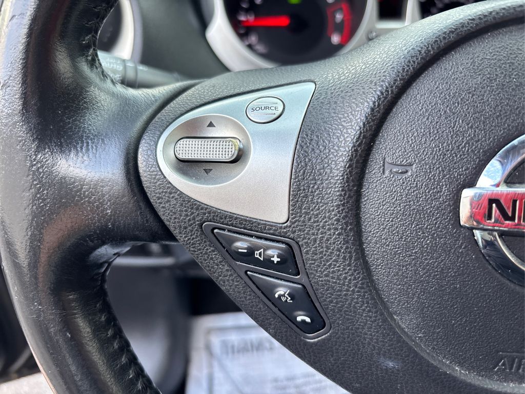 2017 Nissan Juke SL photo 31