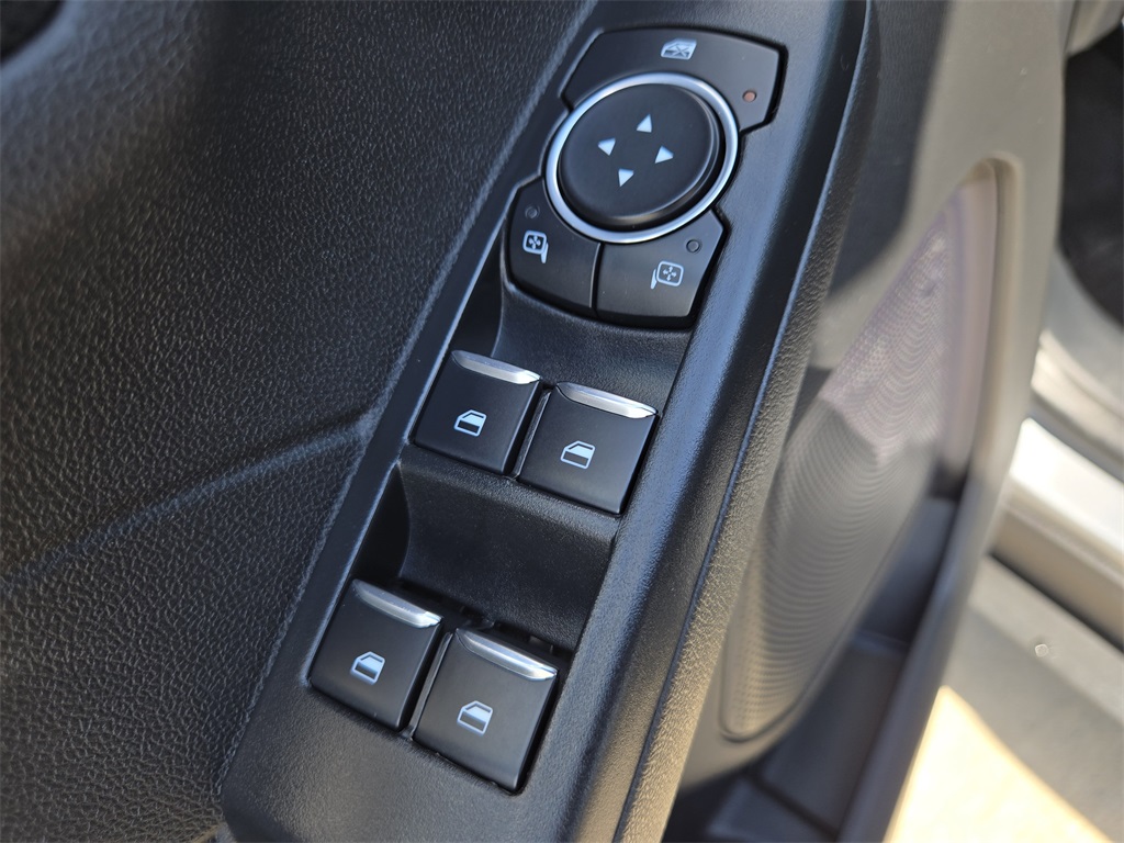 2024 Ford Escape ST-Line photo 29