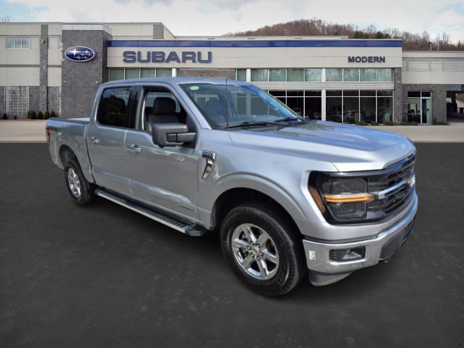 2024 Ford F-150 XLT photo 3