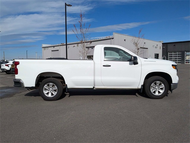 2023 Chevrolet Silverado 1500 photo 3