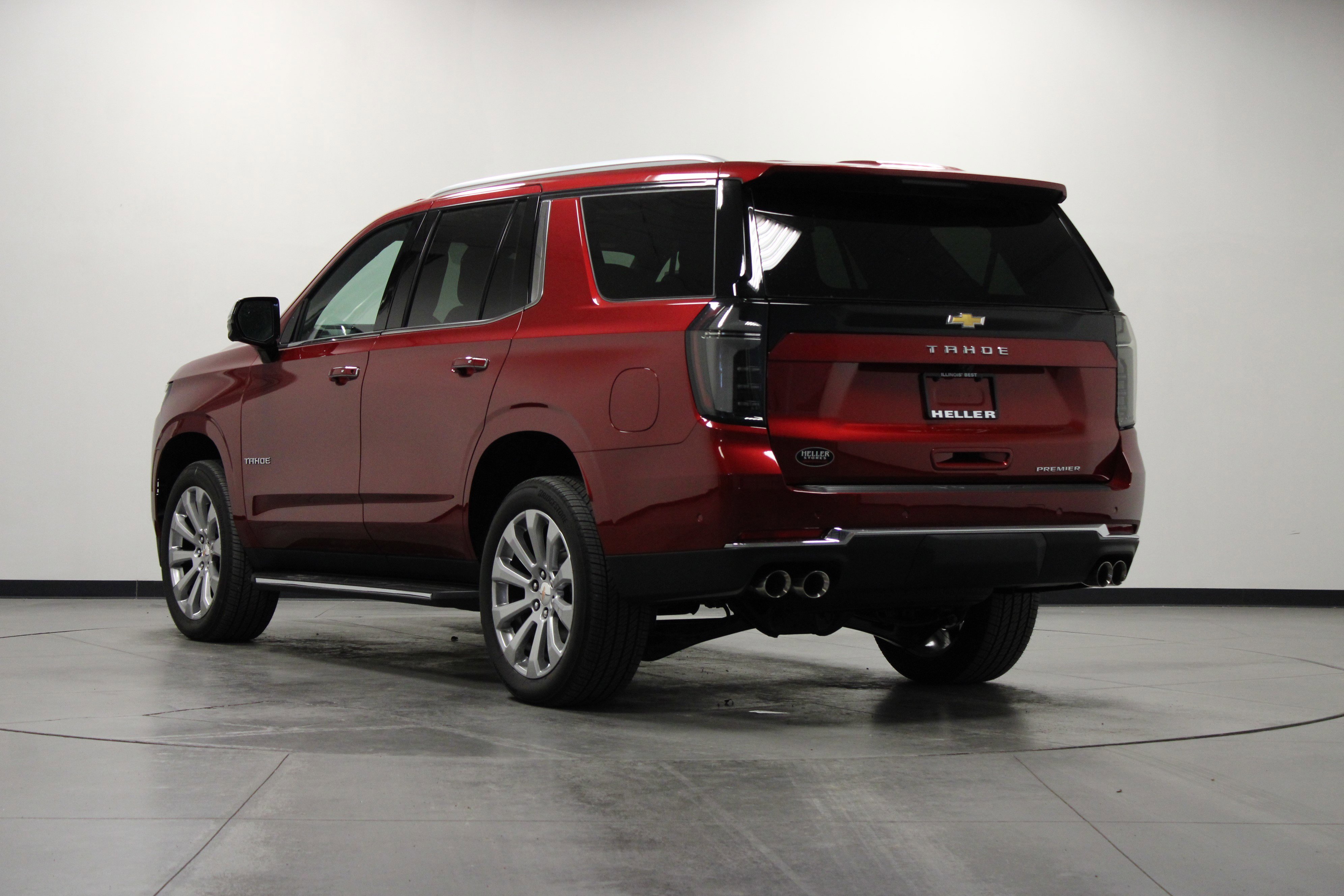 2025 Chevrolet Tahoe Premier photo 4