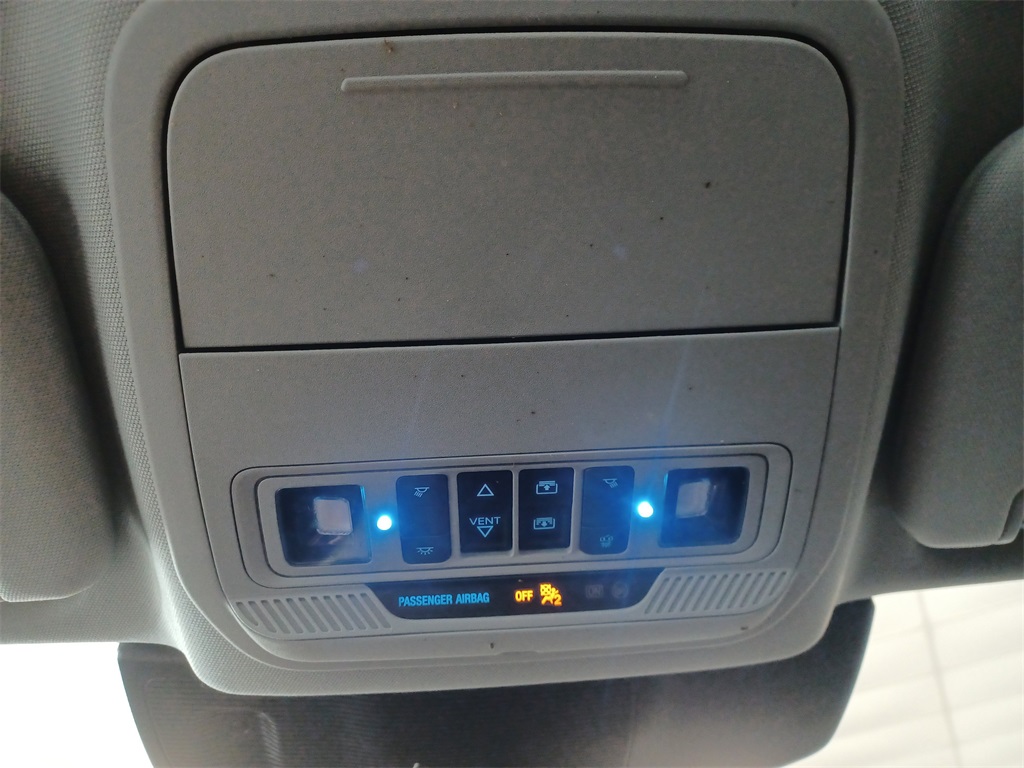 2023 Ford Explorer XLT photo 33