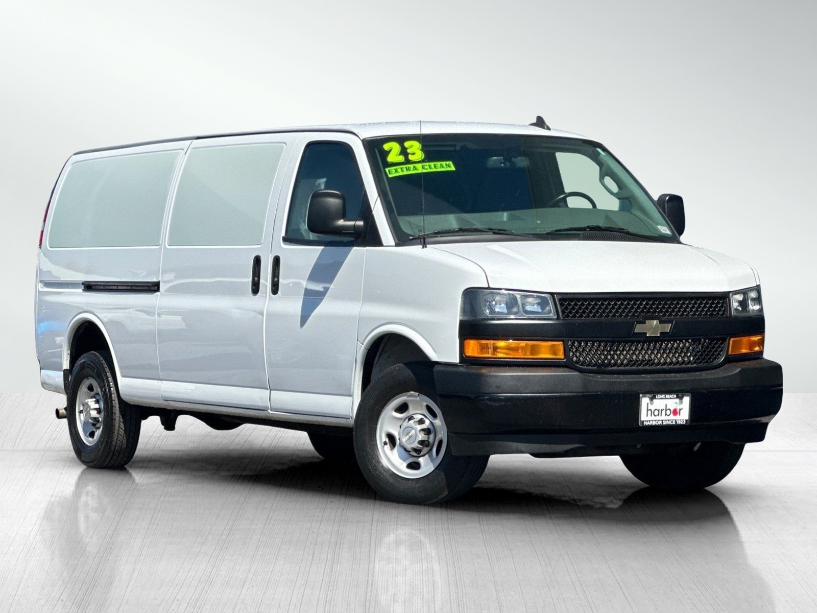 2023 Chevrolet Express 2500 Work Van Cargo photo 2