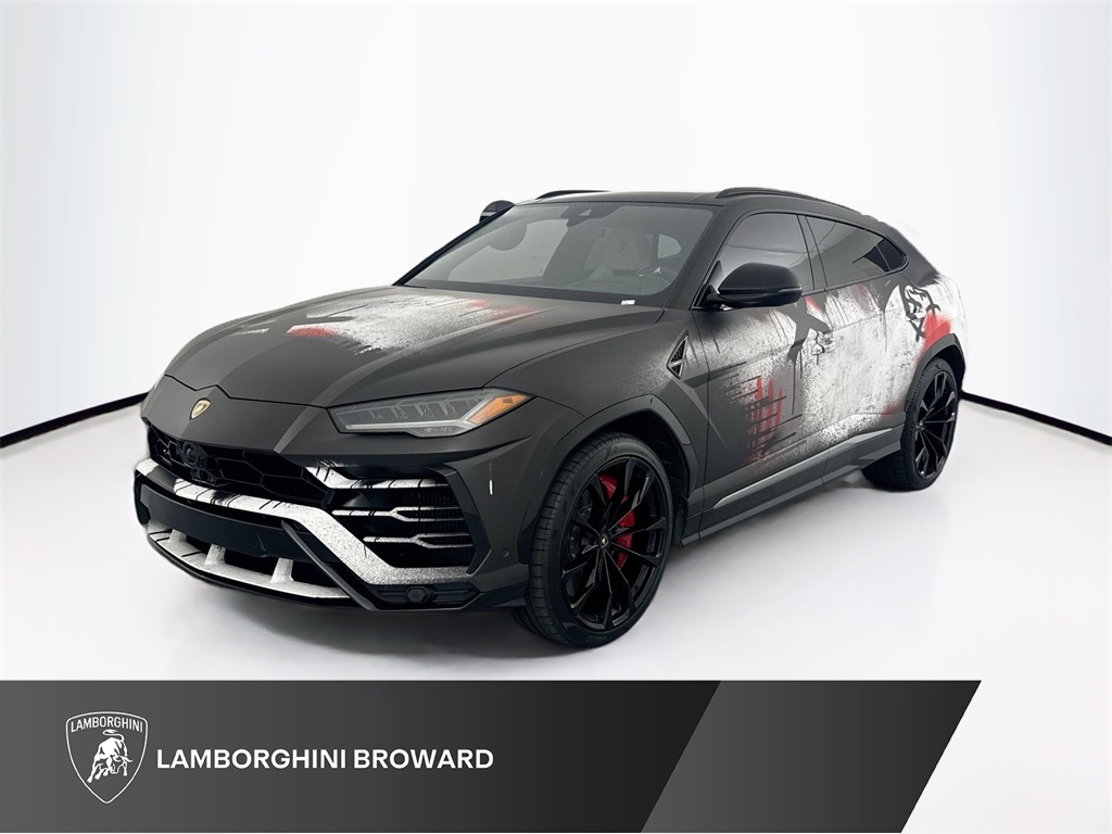 2020 Lamborghini Urus Base's photo