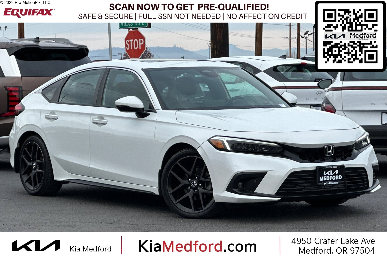 2024 Honda Civic Hatchback Sport Touring's photo