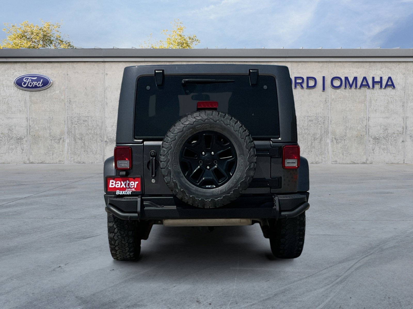 2016 Jeep Wrangler Unlimited Sahara photo 9