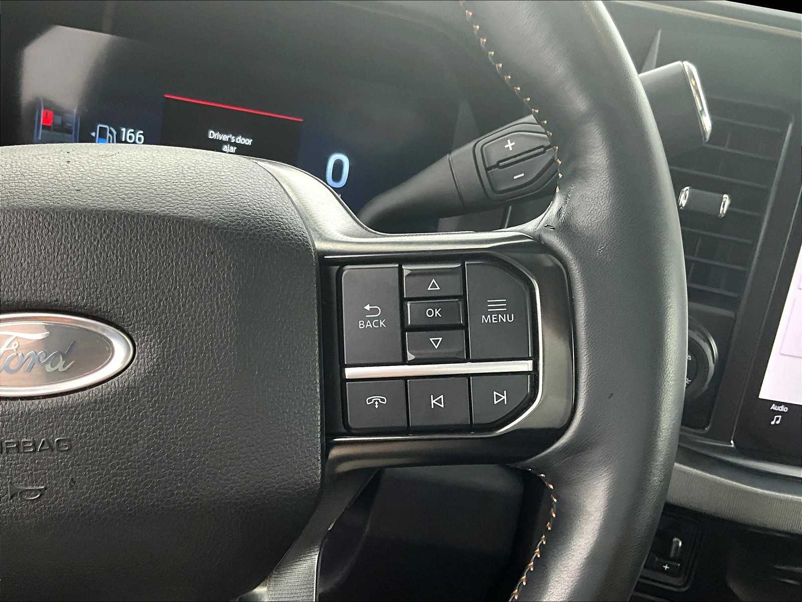 2024 Ford F-250 Platinum photo 22